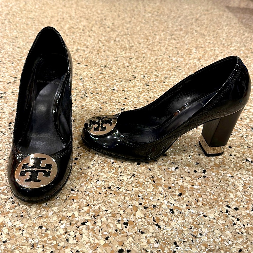 Tory Burch, black patent leather pumps, size 8, 3-inch heels. New without box.